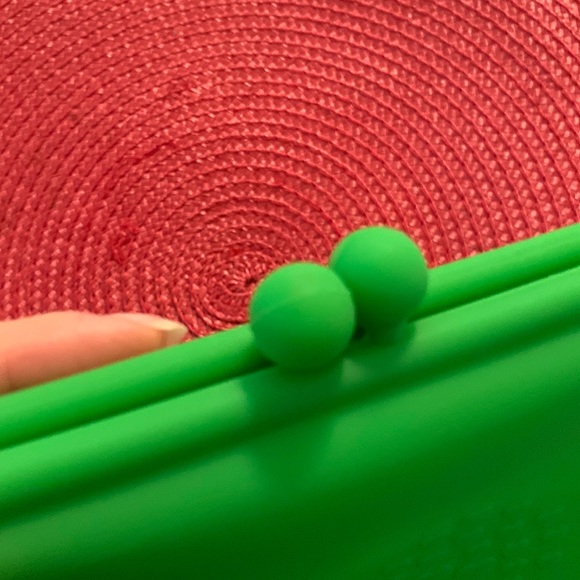 Green Silicon Rubber Crossbody / Clutch - Picture 10 of 16